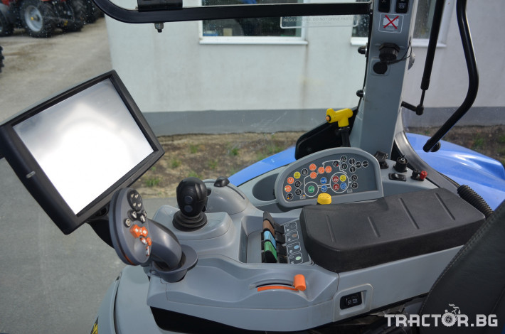 Трактори New-Holland T7.190 Powercommand SideWinder 16 - Трактор БГ